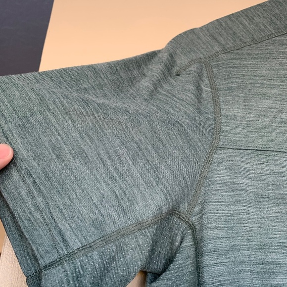 Smartwool Men's Green Button Down Casual Shirt Sz.S Shirt Sleeve Classic - Picture 3 of 9